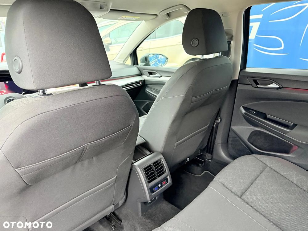 Volkswagen Golf 1.5 eTSI OPF DSG Active - 14