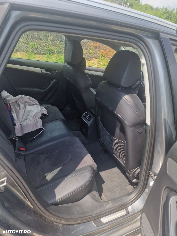 Audi A4 2.0 TDI DPF multitronic Attraction - 12