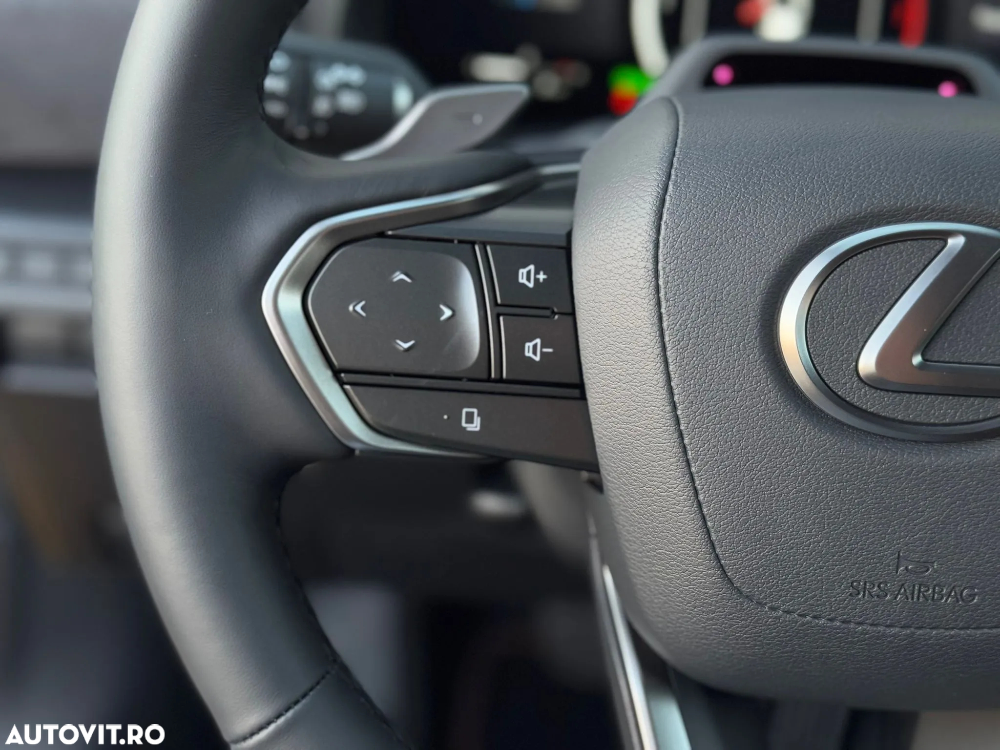 Lexus LBX 1.5 HEV 4x2 CVT Cool - 14