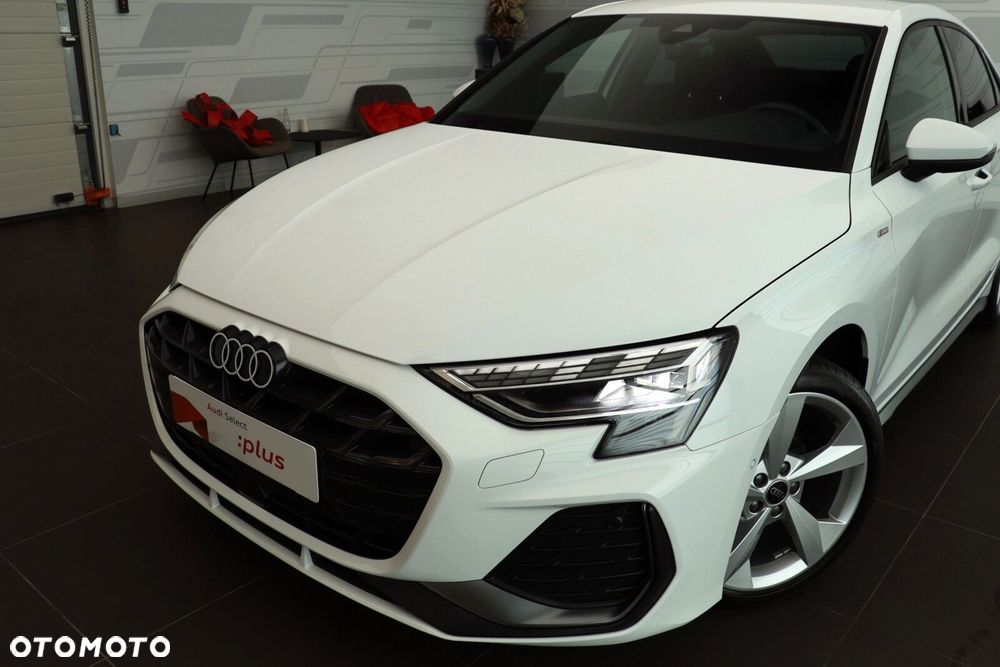 Audi A3 Limousine - 3