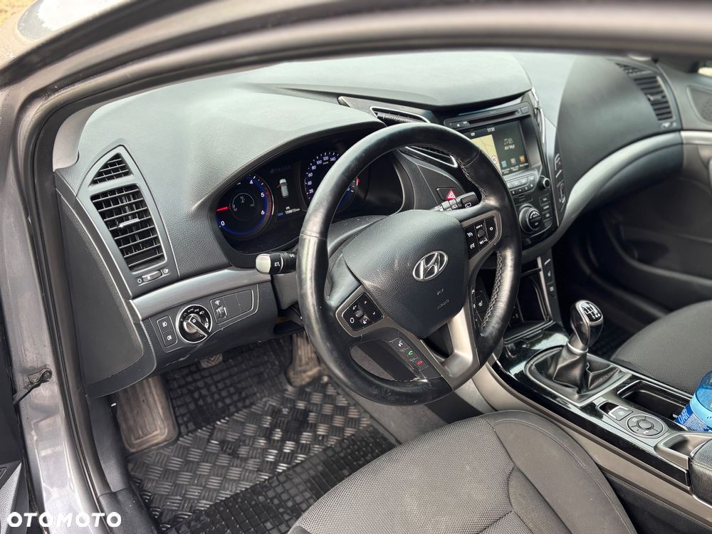 Hyundai i40 1.7 CRDi BlueDrive Premium - 9