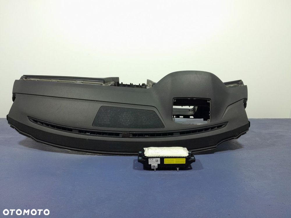VW ARTEON DESKA ROZDZIELCZA KOKPIT PULPIT HEAD UP AIRBAG PASAŻERA EU - 2