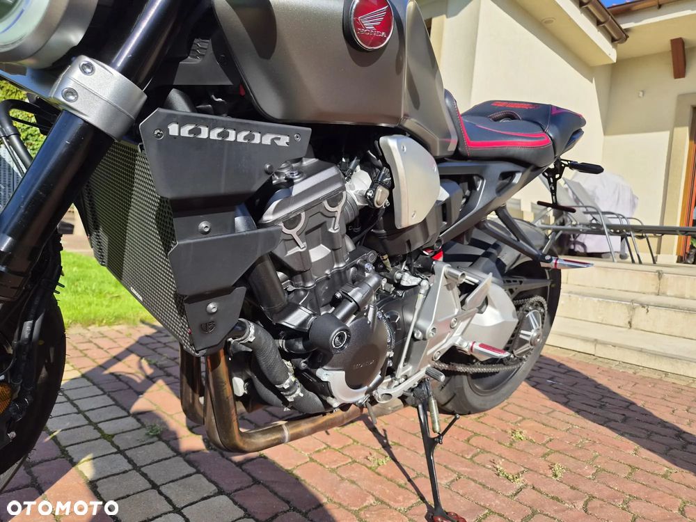 Honda CB - 3