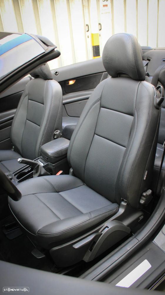Volvo C70 2.4 D5 Summum Geartronic - 12