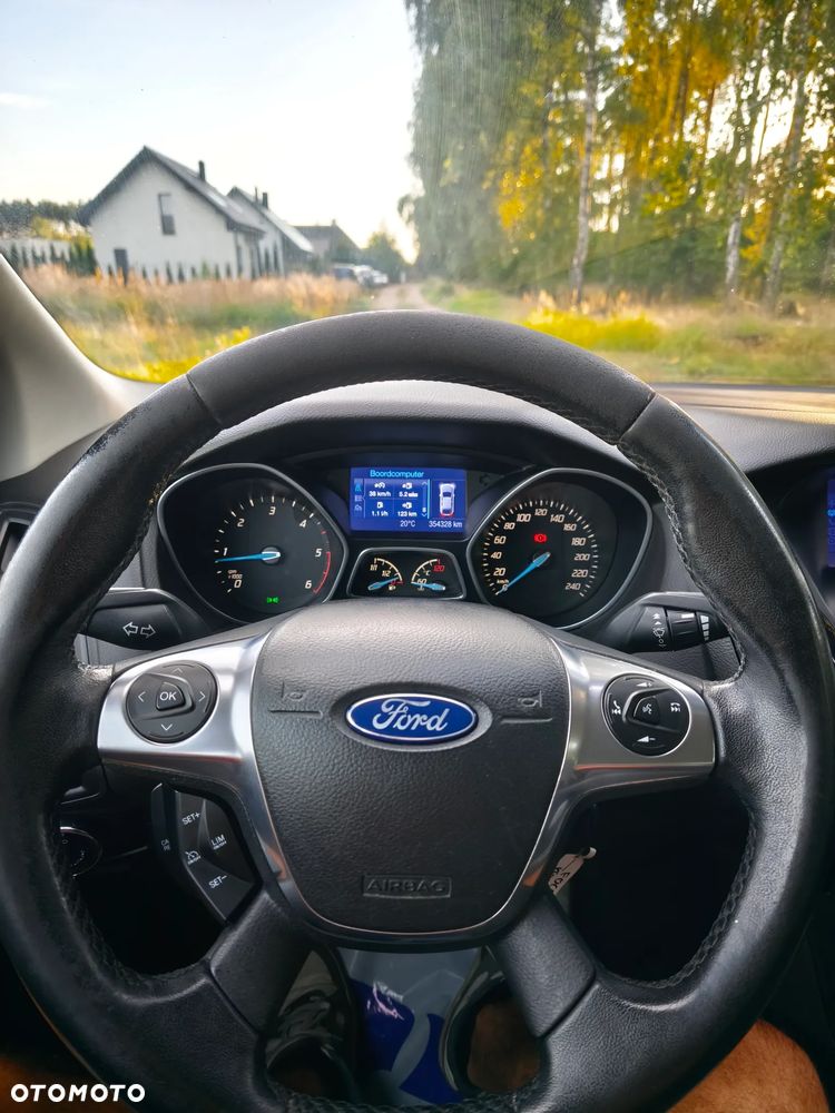 Ford Focus 1.6 TDCi ECOnetic 99g Start-Stopp-System Champions Edition - 9