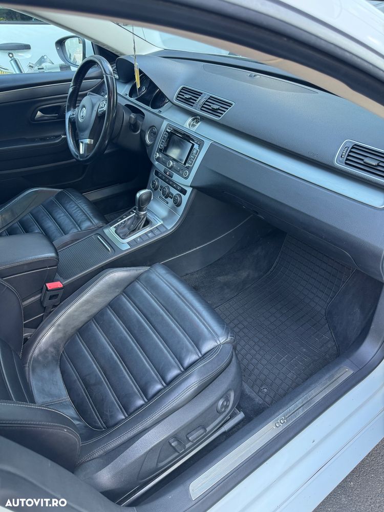 Volkswagen Passat CC - 19