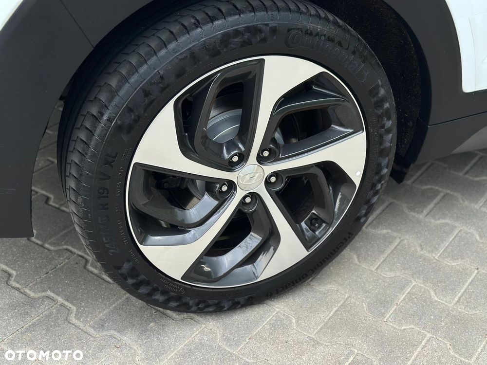 Hyundai Tucson 2.0 CRDi 4WD Passion - 17