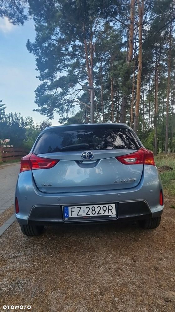Toyota Auris - 11