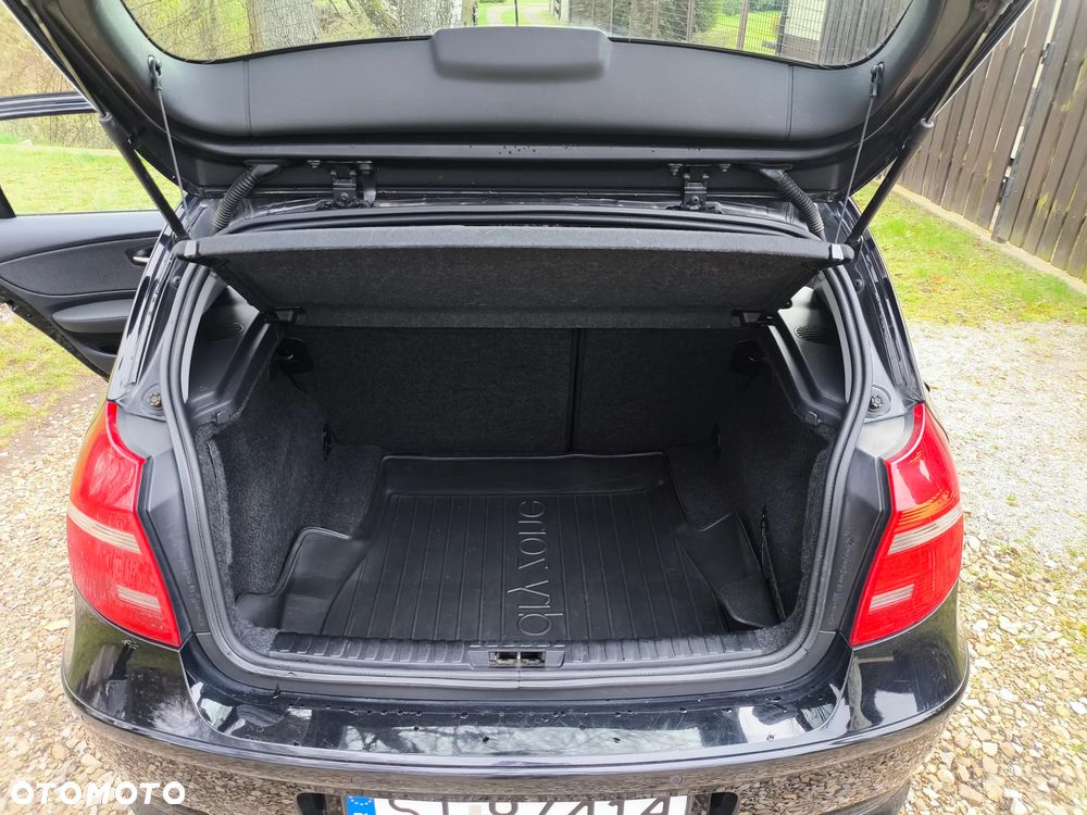 BMW Seria 1 118i - 16