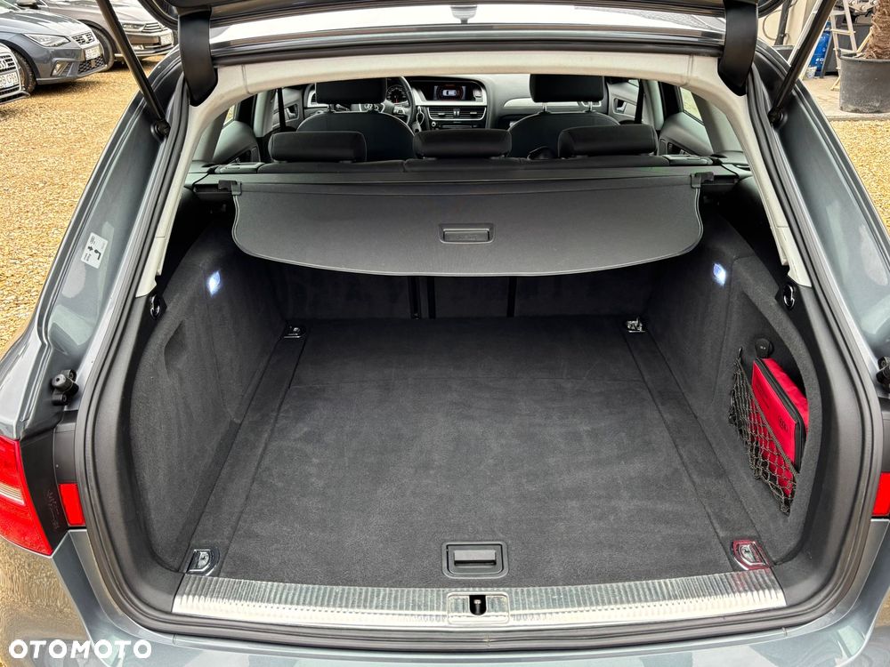 Audi A4 Avant 2.0 TDI DPF clean diesel multitronic S line Sportpaket - 24