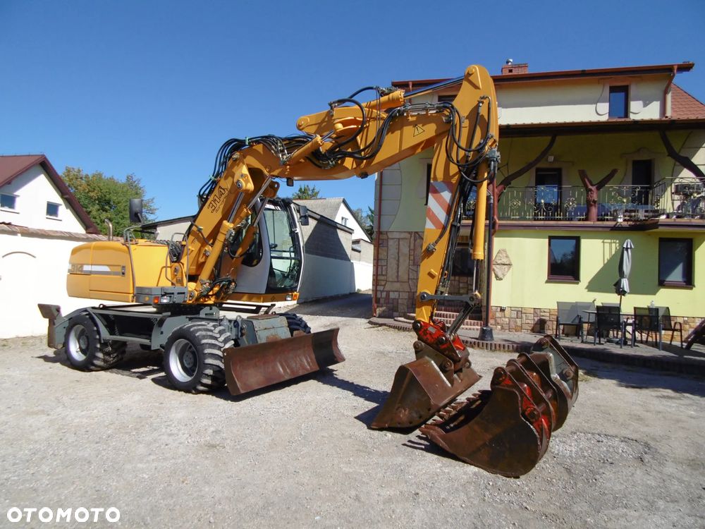 Liebherr A 314 - 1