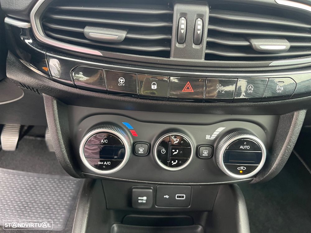 Fiat Tipo 1.3 MultiJet Life - 36