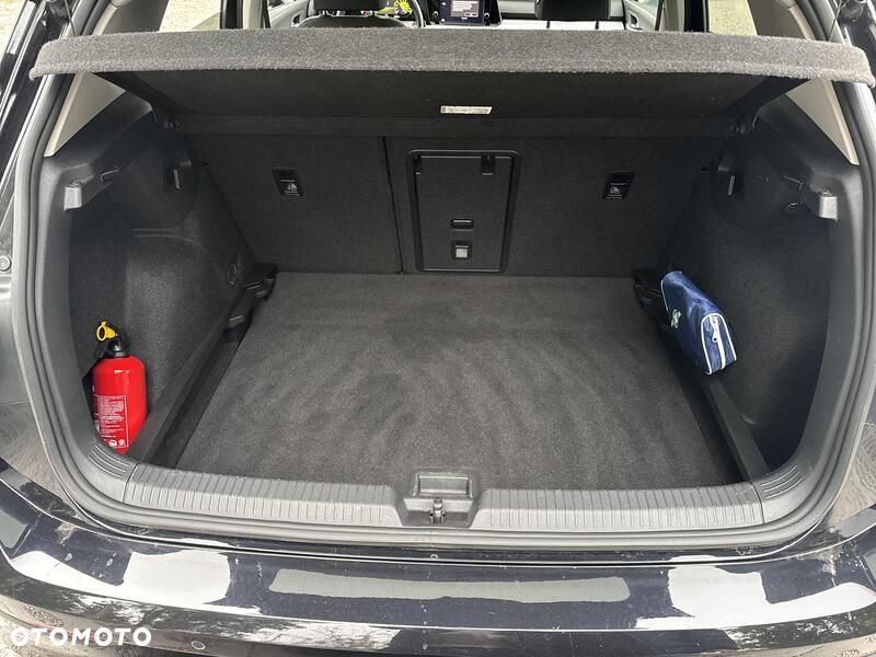 Volkswagen Golf - 19