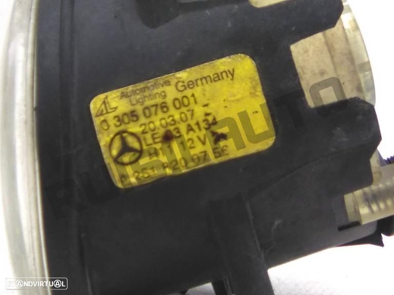 Ótica / Farol Nevoeiro Frente Esquerdo A25182_00756 Mercedes C - 3