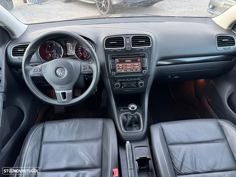 VW Golf 2.0 TDi Confortline - 16