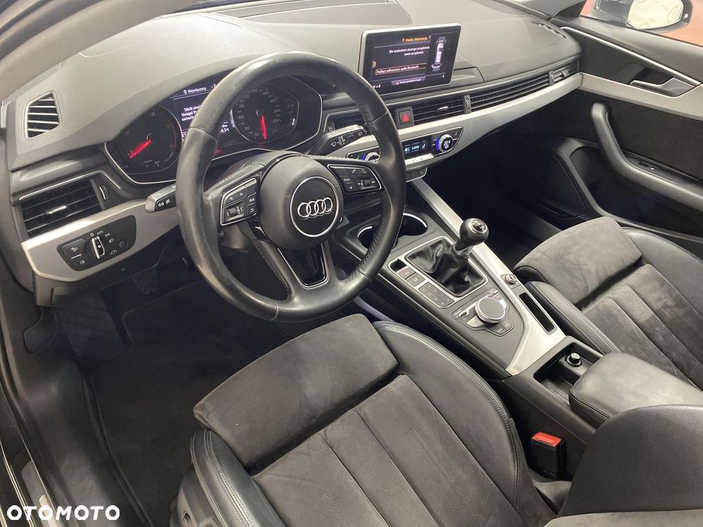 Audi A4 Avant 2.0 TDI - 10