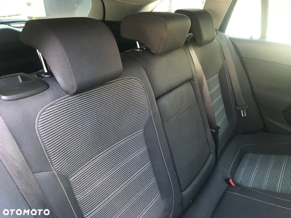 Opel Insignia - 13