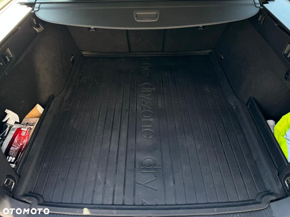 Volkswagen Passat 2.0 TDI BMT Comfortline - 10