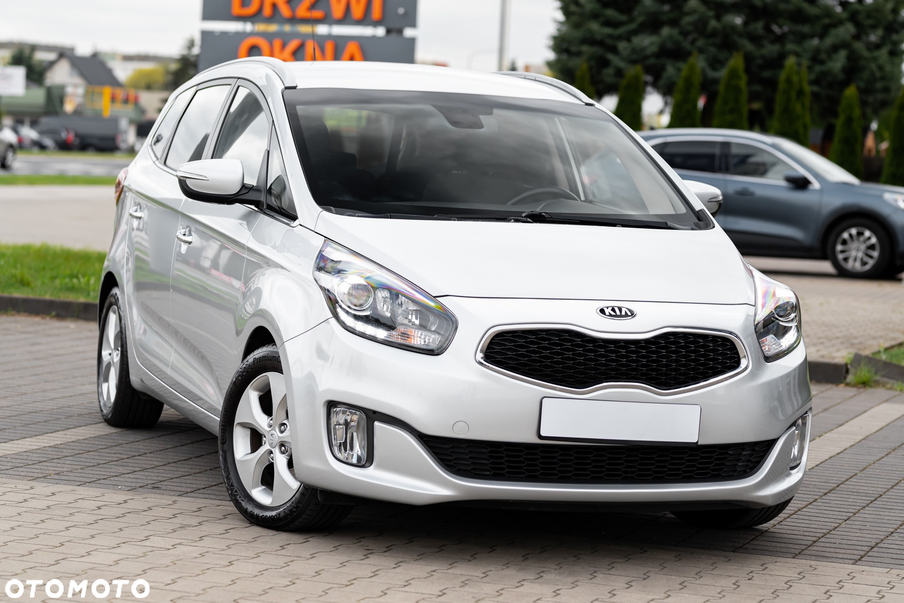 Kia Carens 1.7 CRDi L - 2
