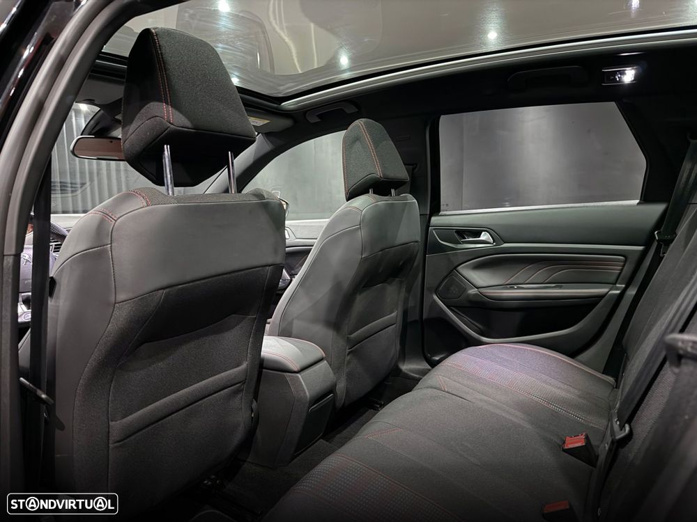 Peugeot 308 SW 1.2 PureTech GT Line - 32