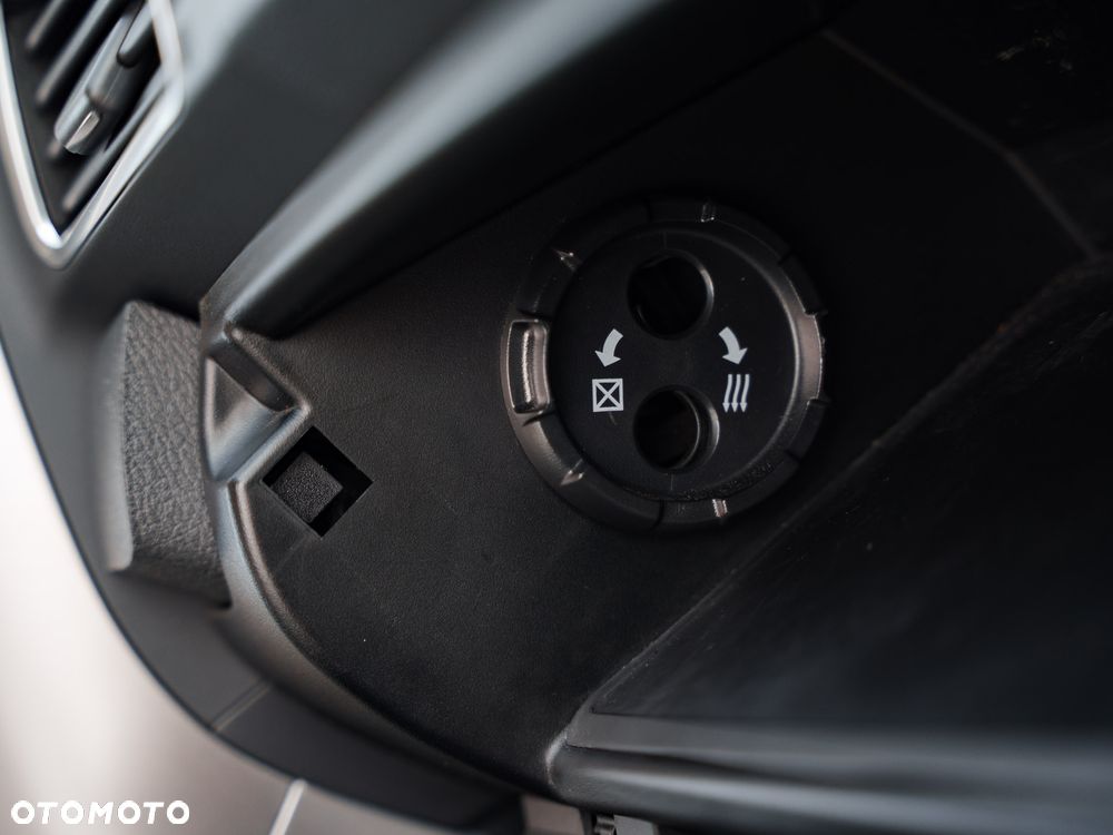 Toyota Verso 1.8 Business Edition 7os MS - 25