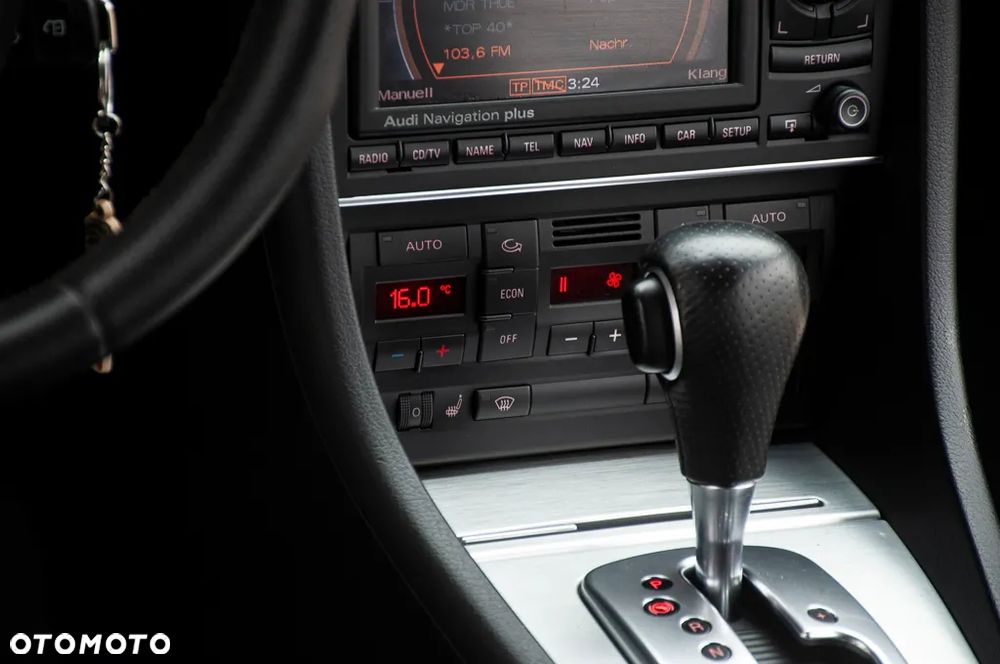 Audi A4 Avant 1.8 T multitronic - 27