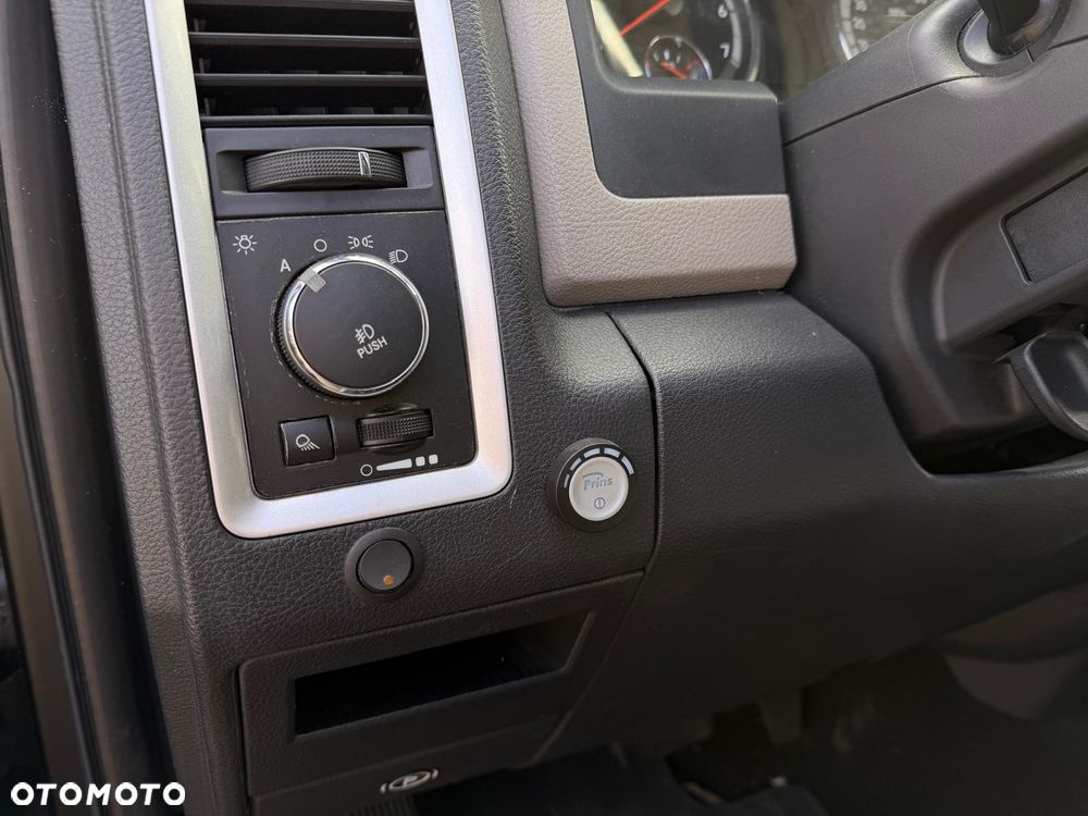 RAM 1500 - 9