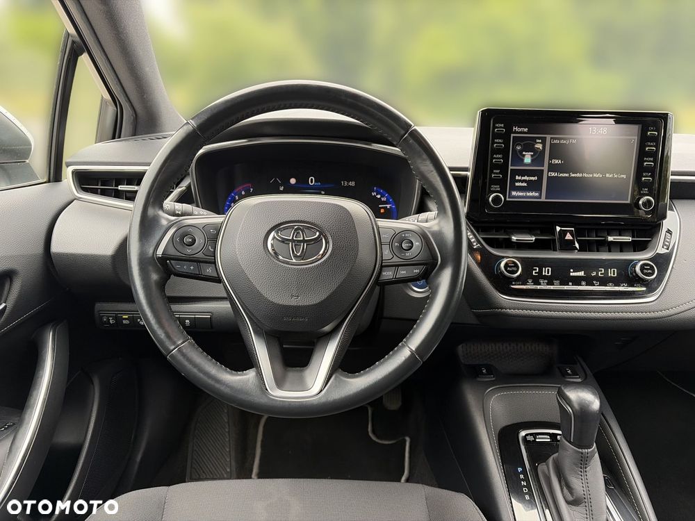 Toyota Corolla 1.8 Hybrid Comfort - 17