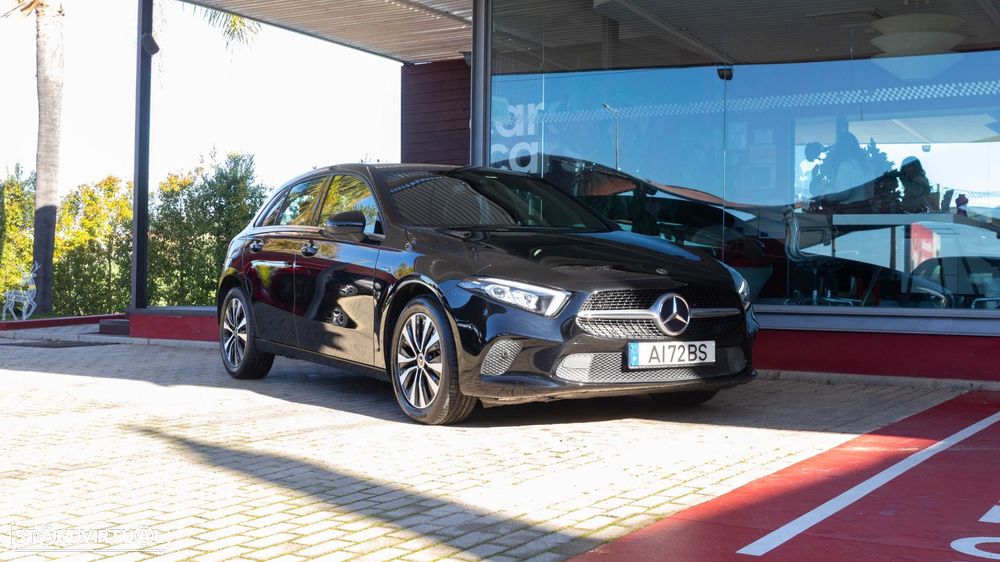 Mercedes-Benz A 250 e Style Plus - 2