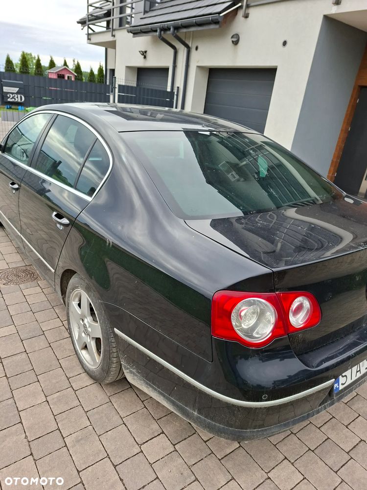 Volkswagen Passat 2.0 TDI DPF Individual - 4