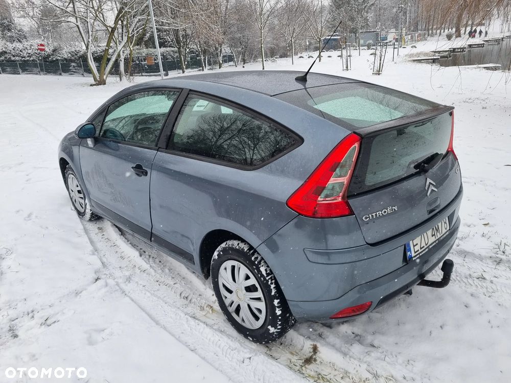 Citroën C4 1.4 16V Impress - 4