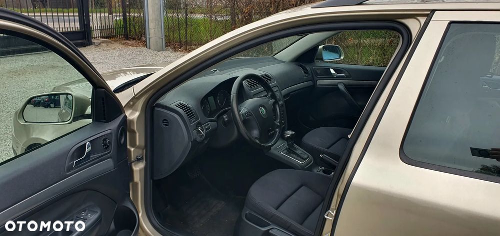 Skoda Octavia 2.0 FSI Automatik Elegance - 10