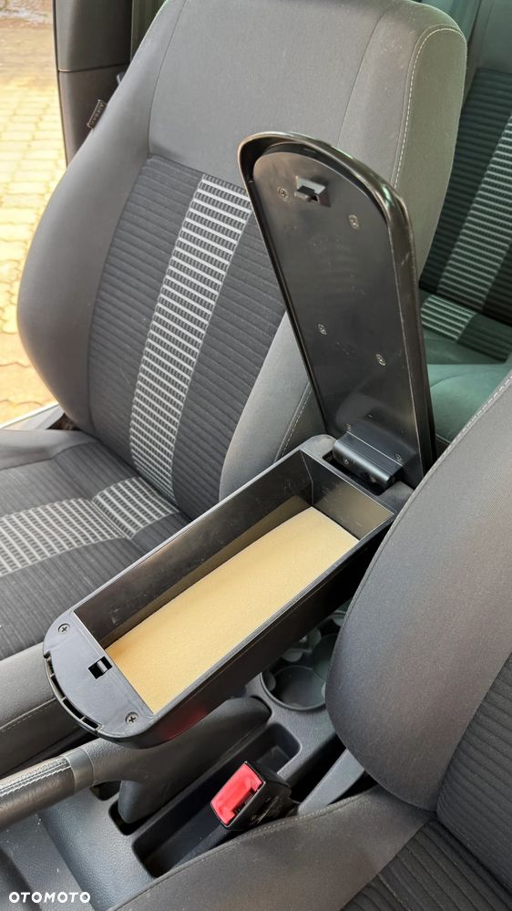 Volkswagen Polo 1.4 16V Sportline - 26