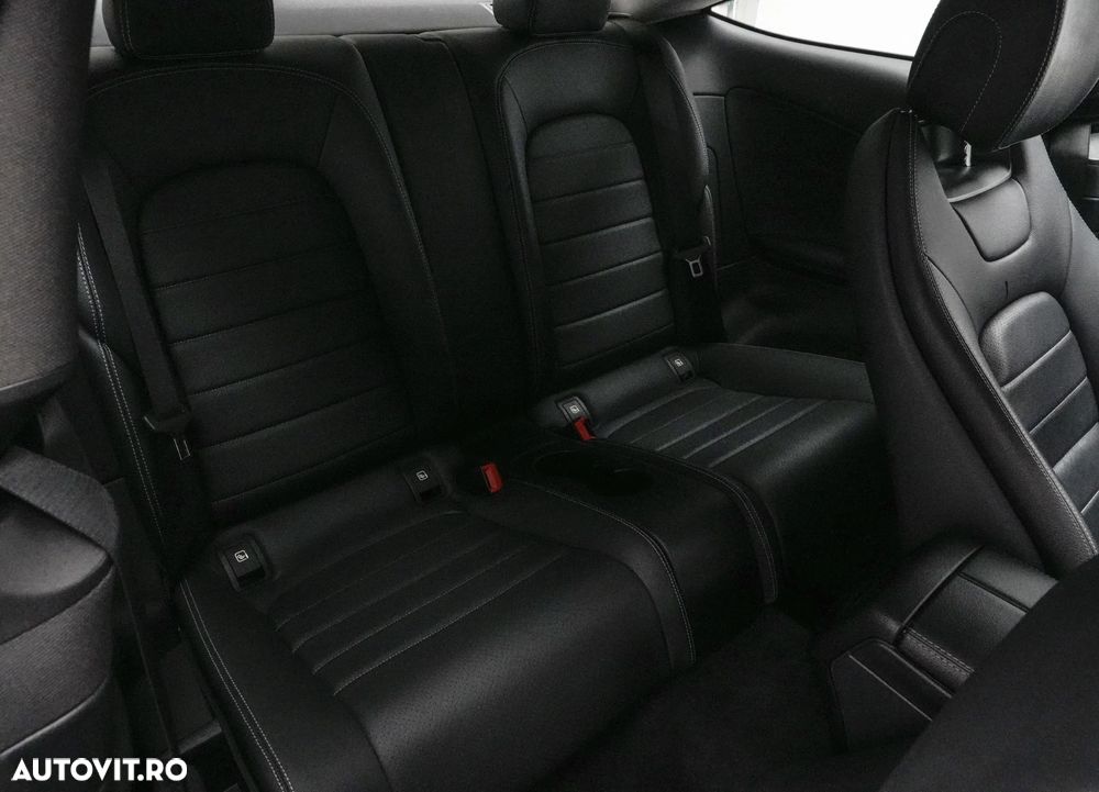 Mercedes-Benz C - 15