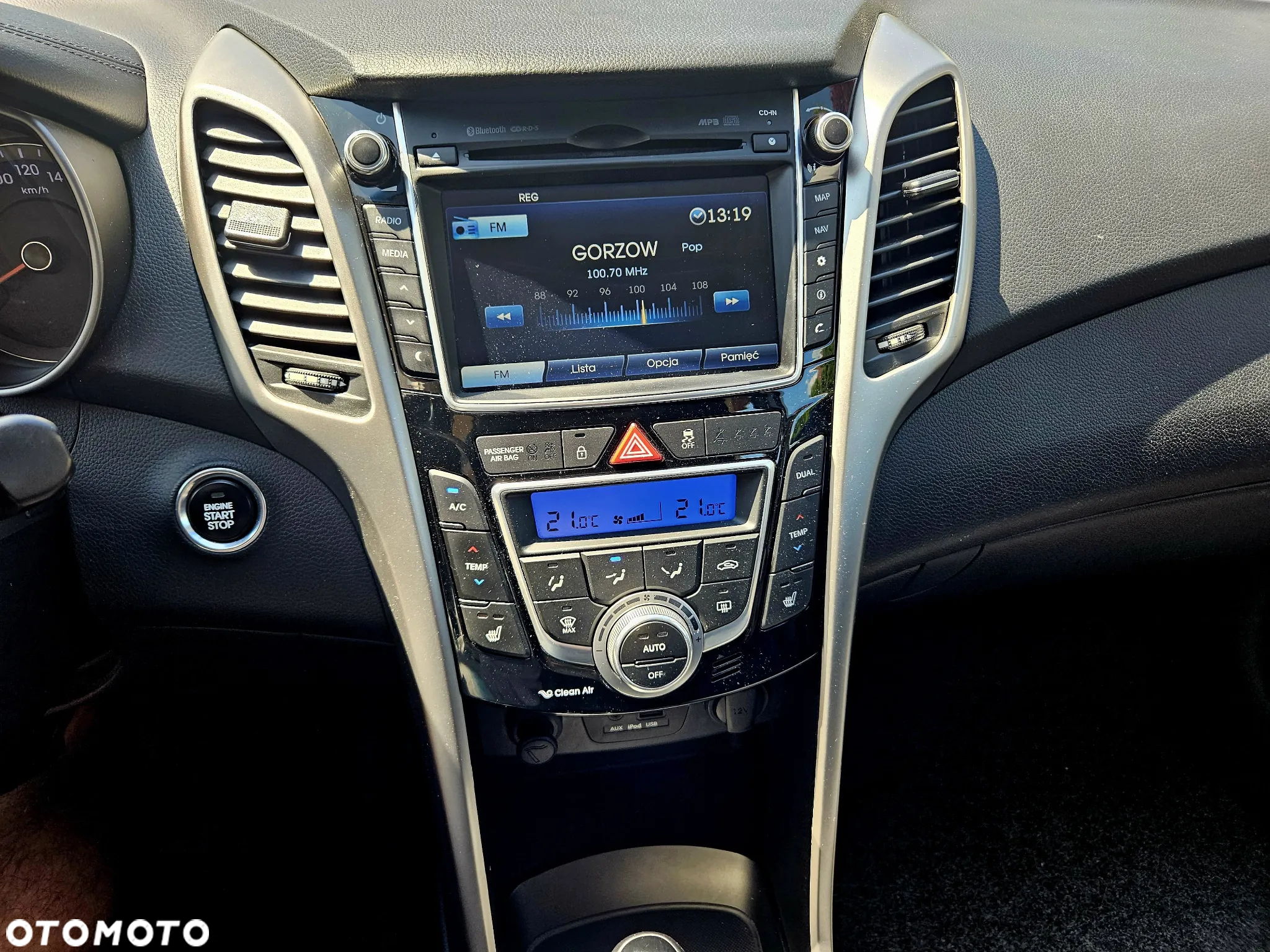 Hyundai i30 1.6 CRDI Automatik Style - 8