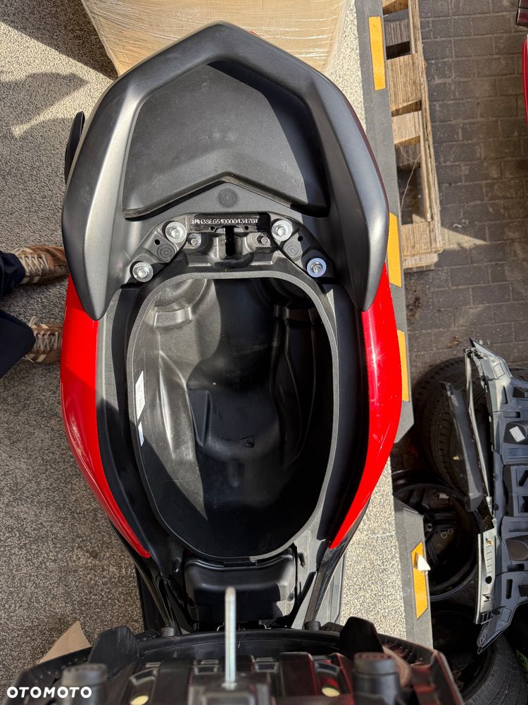 Yamaha NMAX - 9