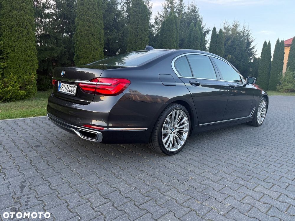 BMW Seria 7 730d xDrive - 11