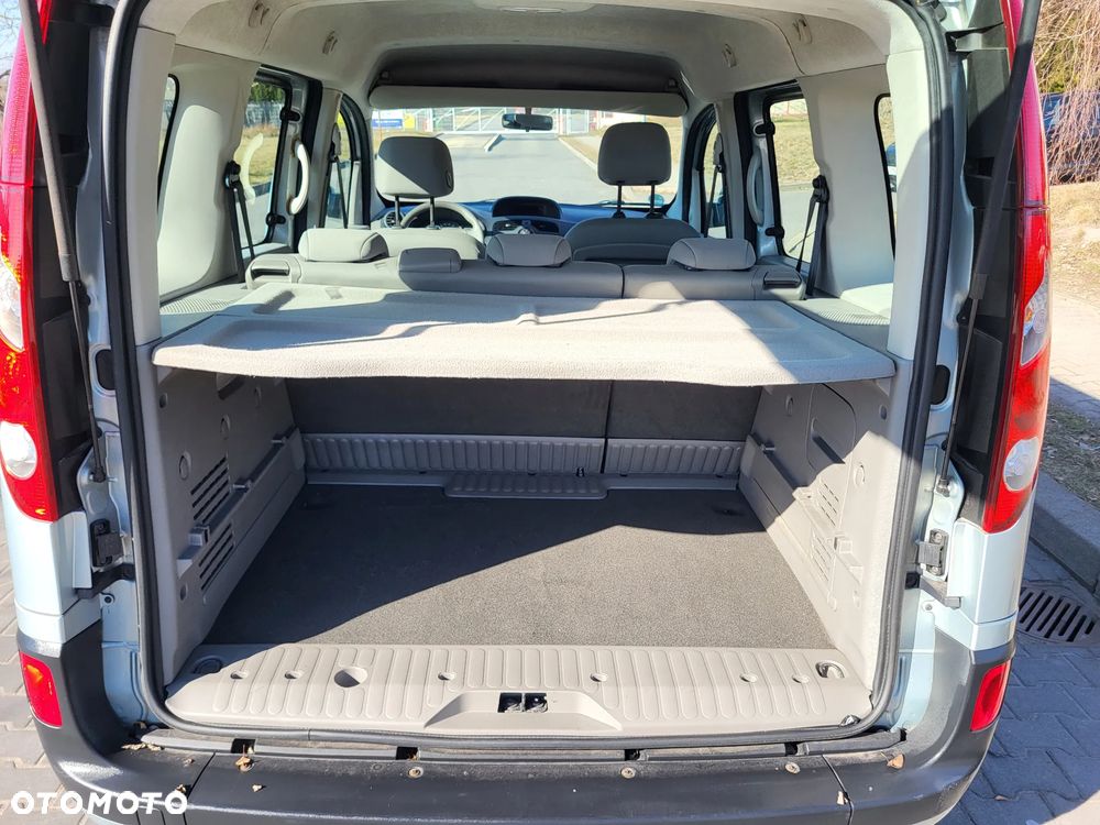 Renault Kangoo 1.6 8V 90 Happy Family - 15