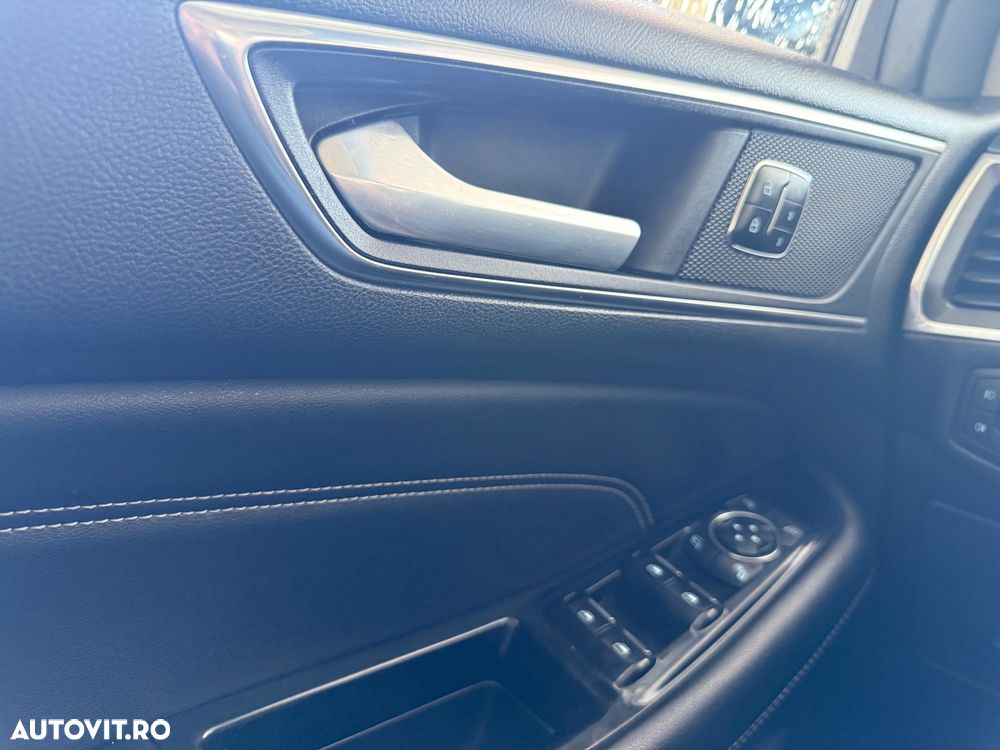 Ford Edge - 19