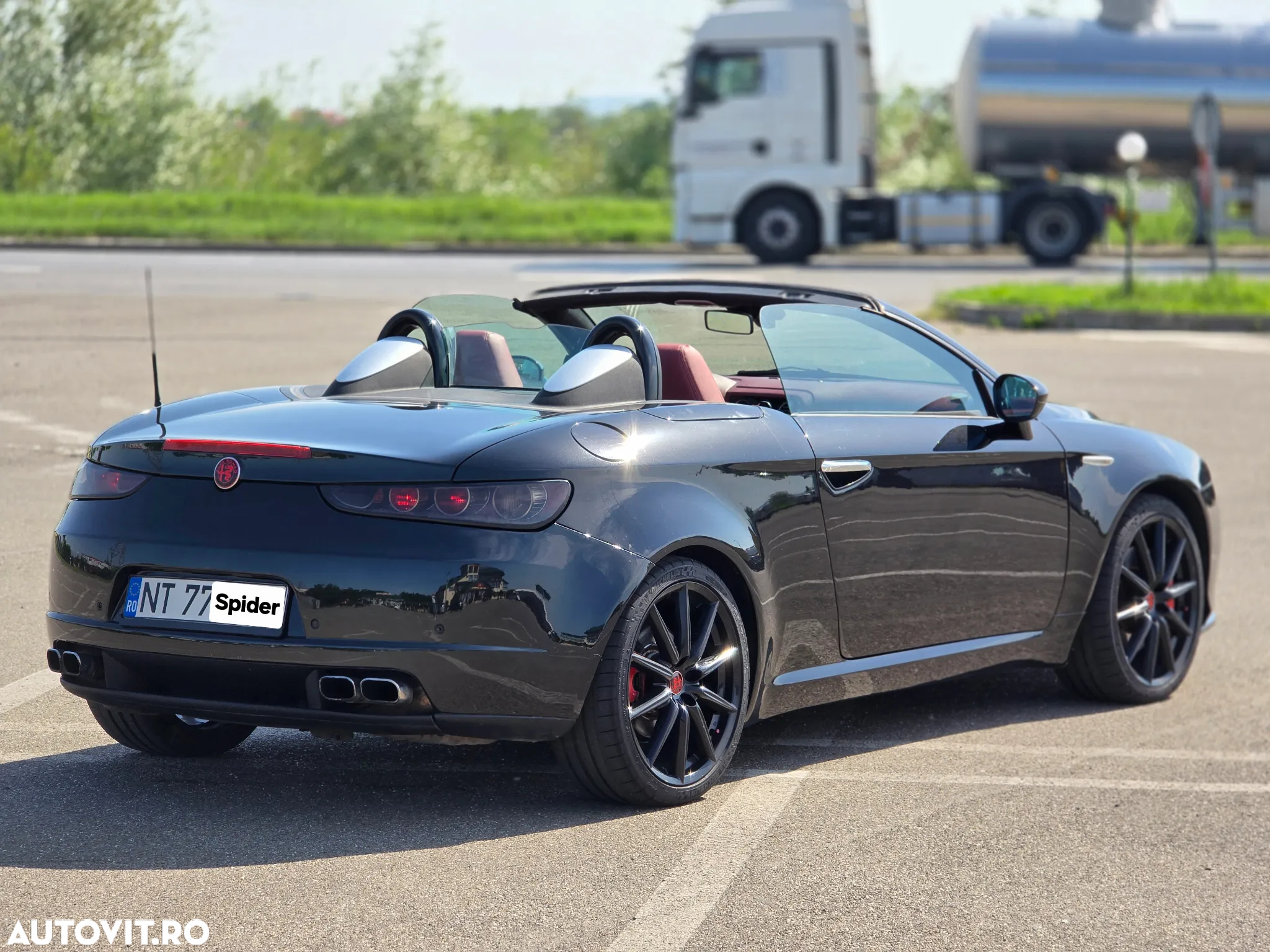 Alfa Romeo Spider - 4