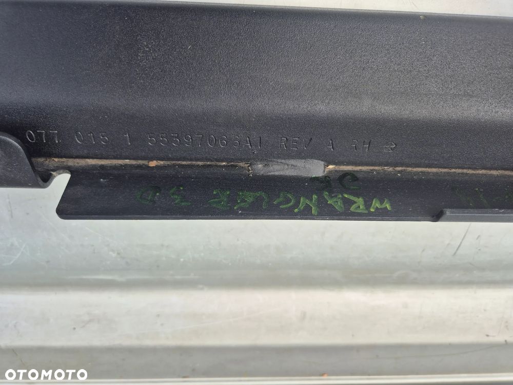 Próg prawy Jeep Wrangler Rubicon JK 3D  55397066AI - 3