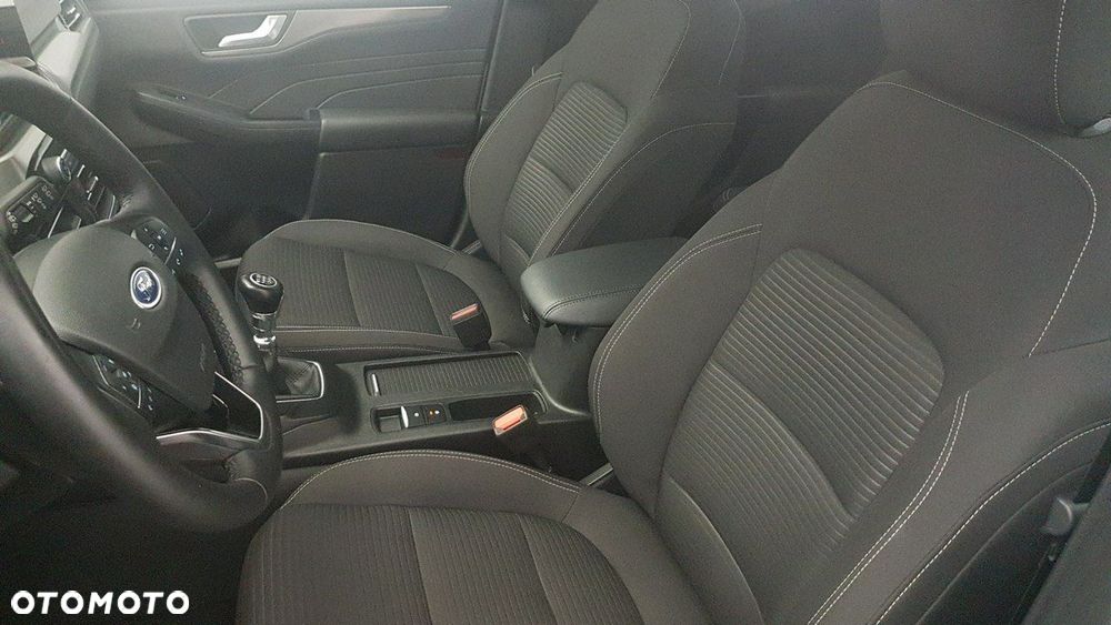 Ford Kuga - 15