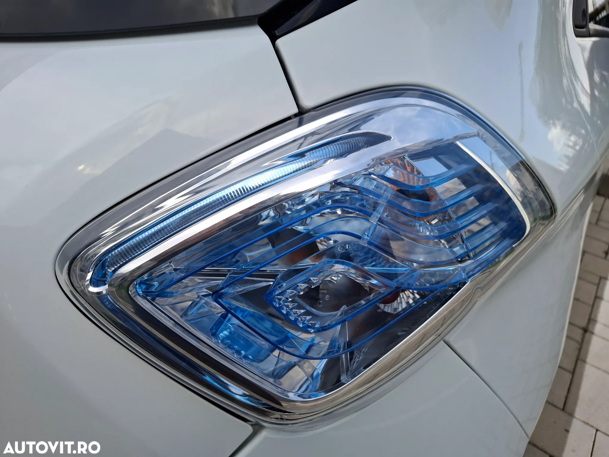 Renault ZOE - 10
