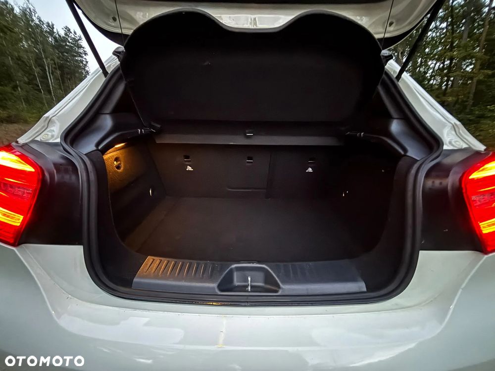 Mercedes-Benz Klasa A 200 CDI 4-Matic - 19