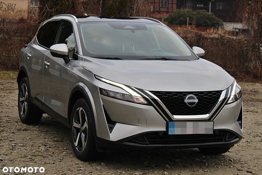 Nissan Qashqai 1.3 DIG-T N-Connecta - 1