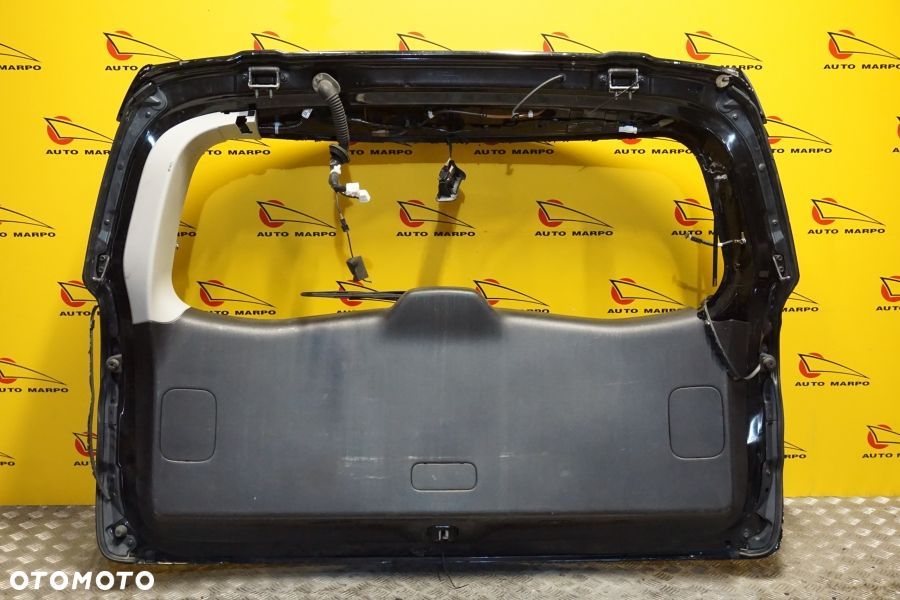 INFINITI QX80 2018 - 2024 Klapa Tylna Bagażnika Spoiler Lampa Tył USA - 5