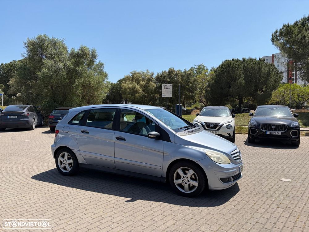 Mercedes-Benz B 180 CDI - 6