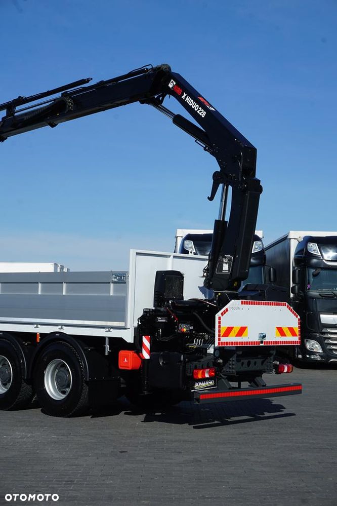 Mercedes-Benz AROCS / 2643 / 6 X 4 / SKRZYNIOWY + HDS / HIAB 228 E – 4 / WYS. 13 M - 16