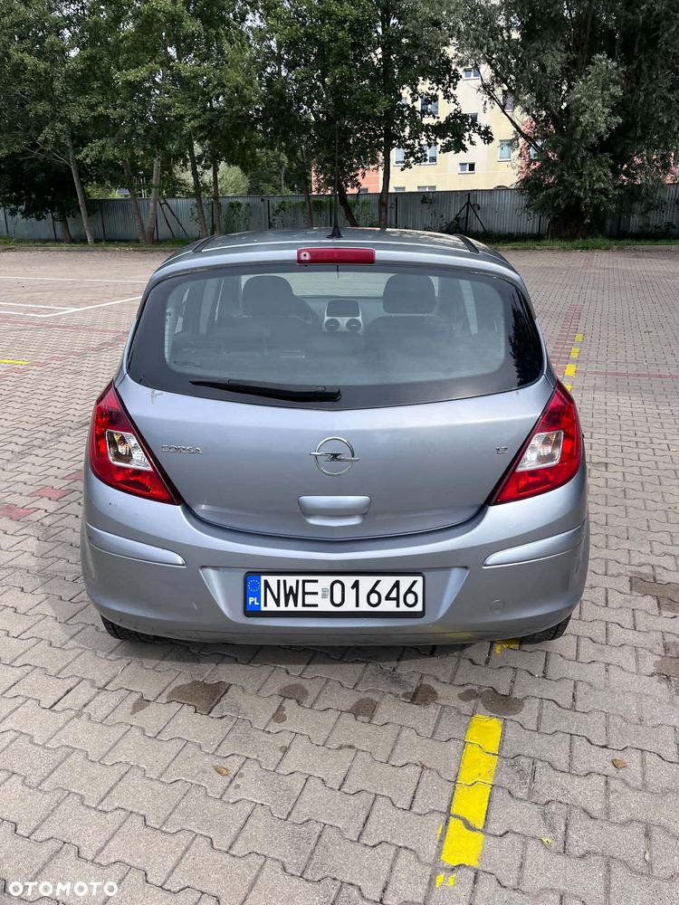 Opel Corsa 1.2 16V Enjoy - 7
