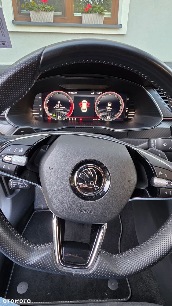 Skoda Superb 2.0 TSI 4x4 Sportline DSG - 12